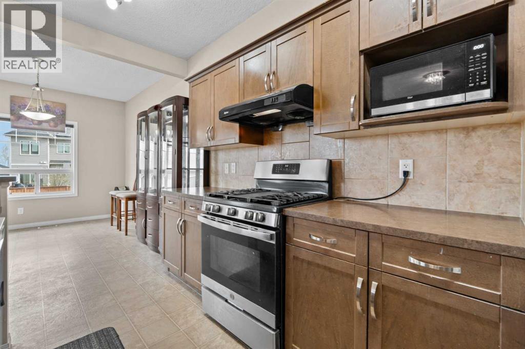 246 Martinwood Place NE - 10