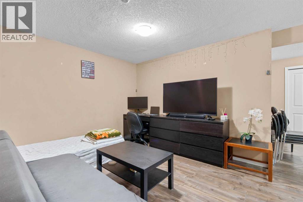 246 Martinwood Place NE - 35