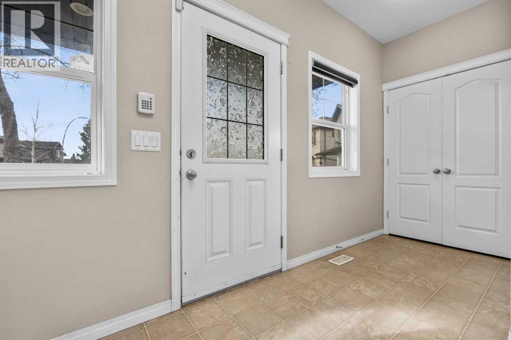 246 Martinwood Place NE - 2