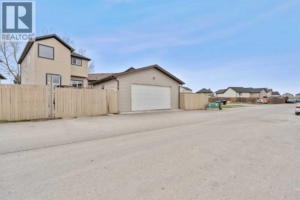 246 Martinwood Place NE - 44