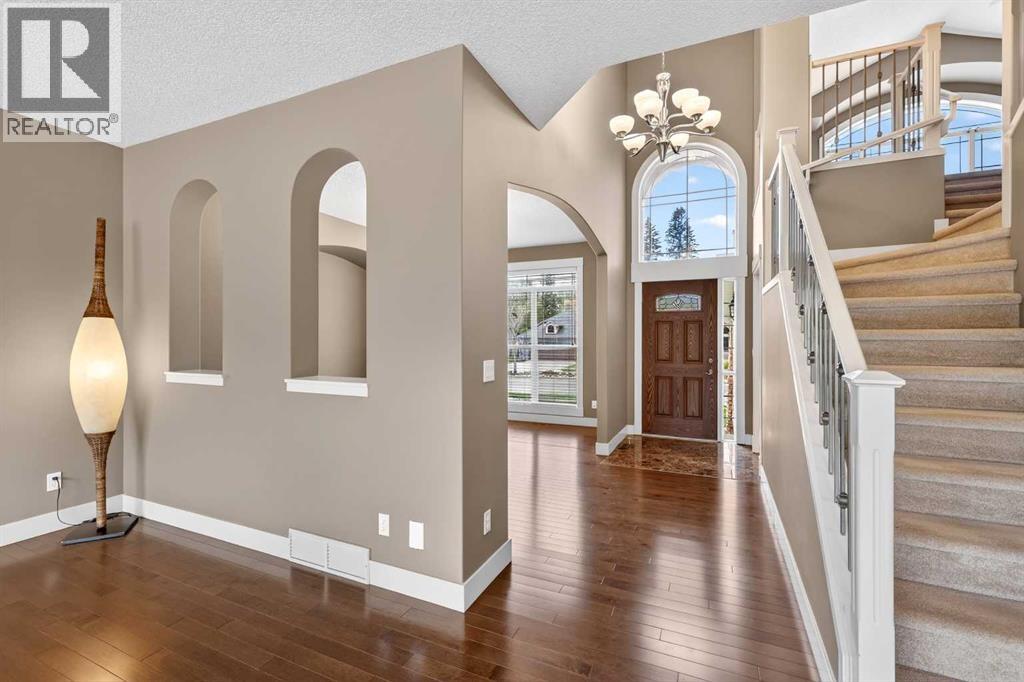 337 Discovery Ridge Boulevard SW - Image 3