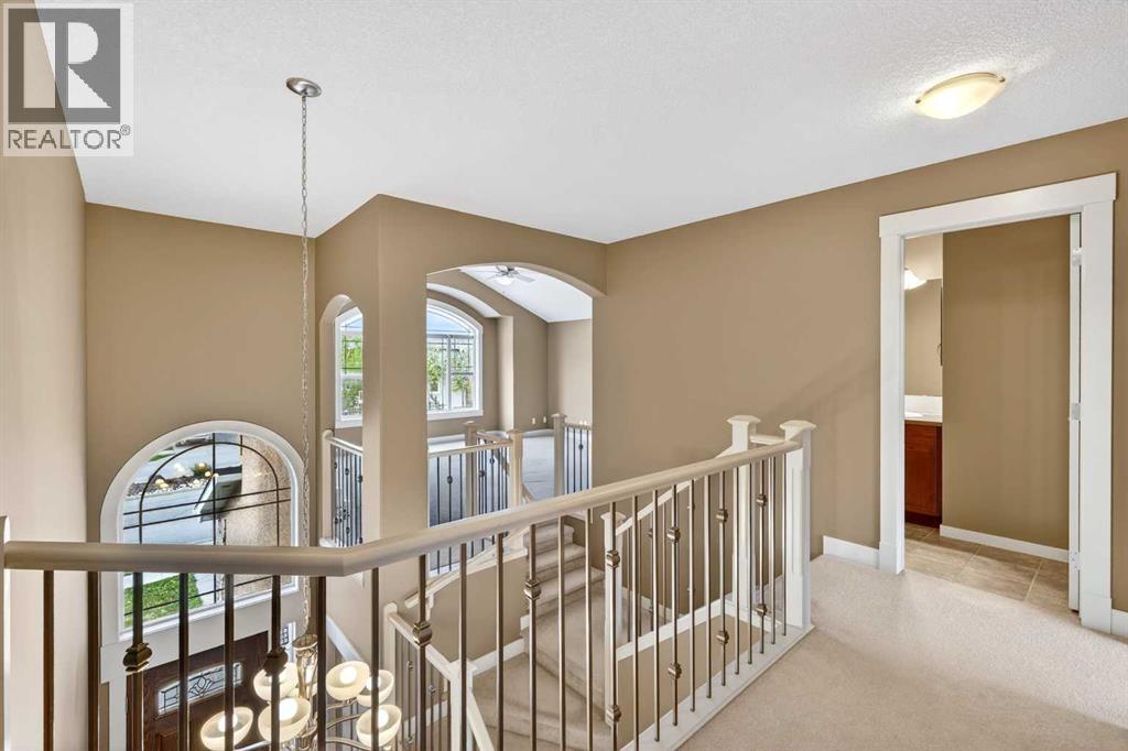 337 Discovery Ridge Boulevard SW - 27