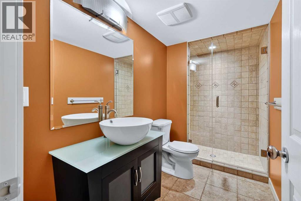 337 Discovery Ridge Boulevard SW - 46
