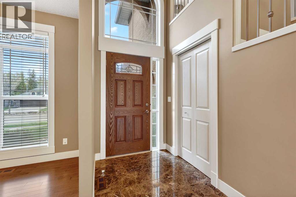 337 Discovery Ridge Boulevard SW - 4