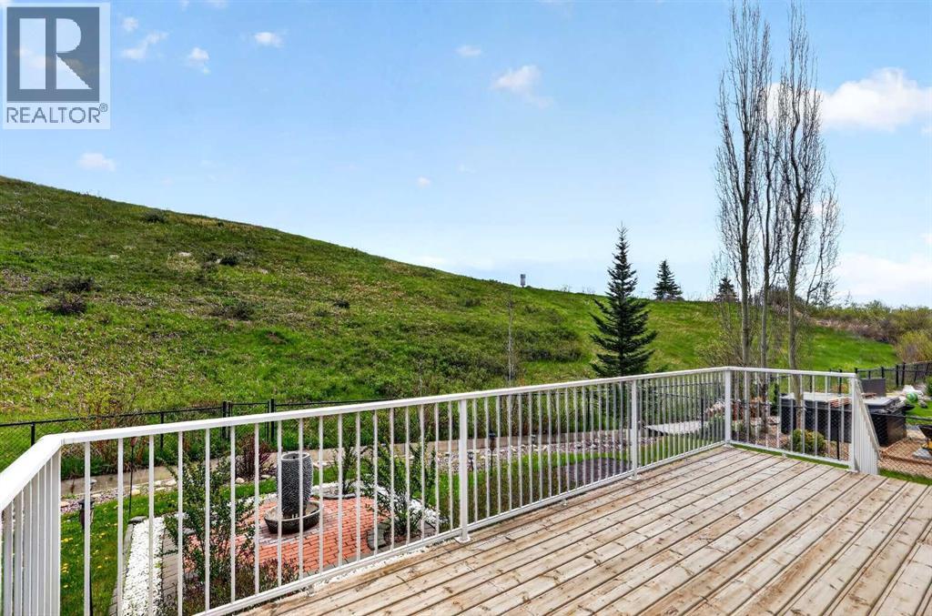 337 Discovery Ridge Boulevard SW - 48