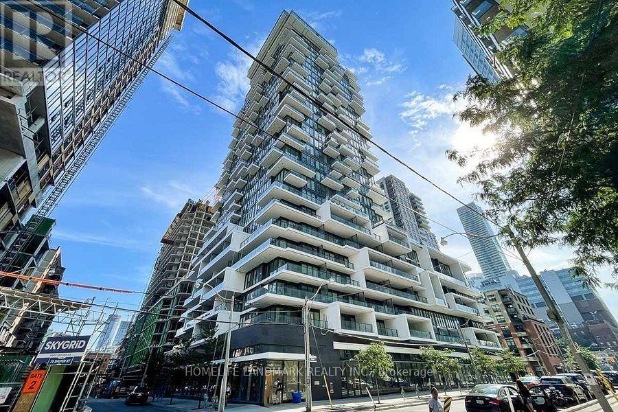 Listing photo of 1206 - 77 SHUTER STREET