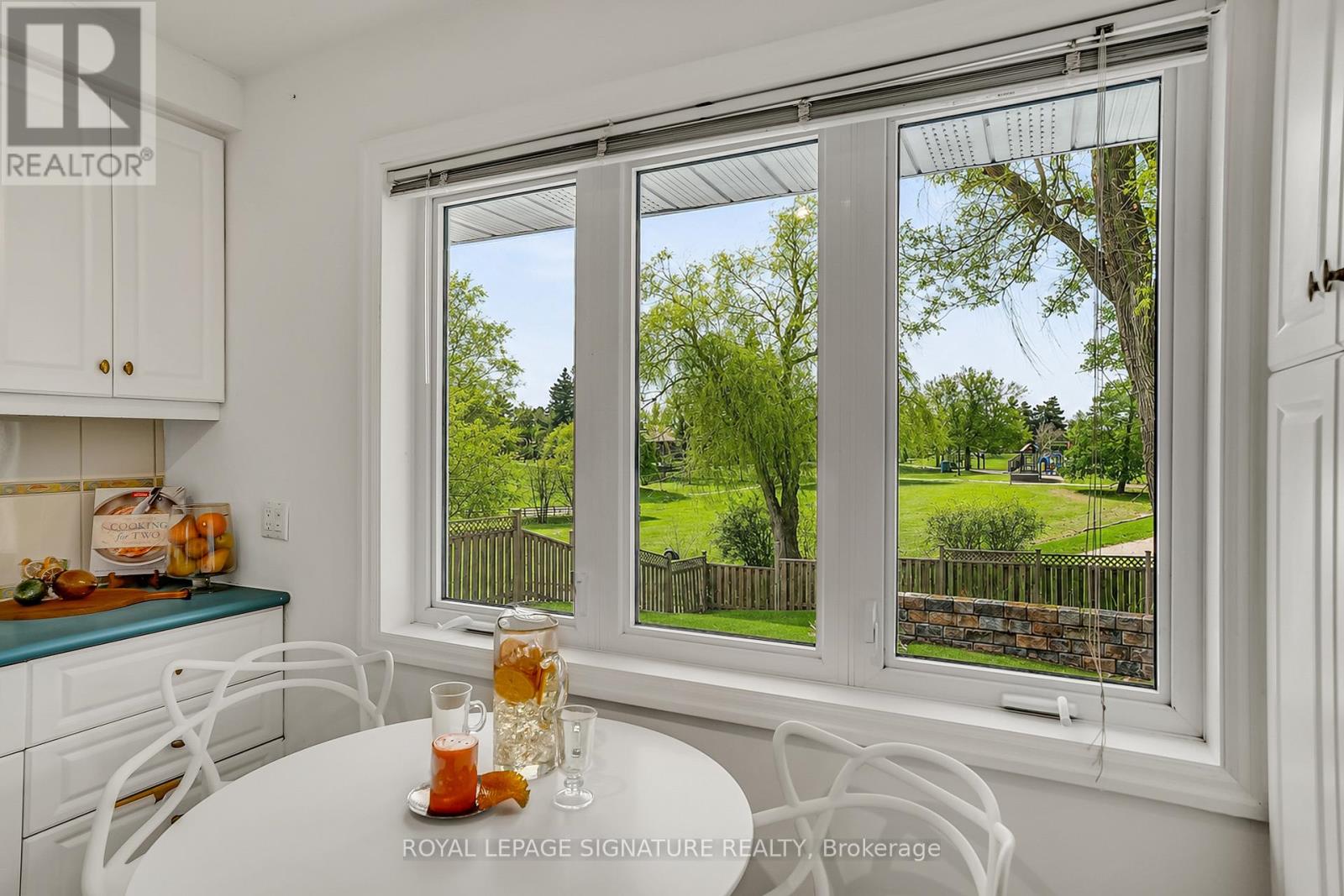 96 ELVASTON DRIVE - 16