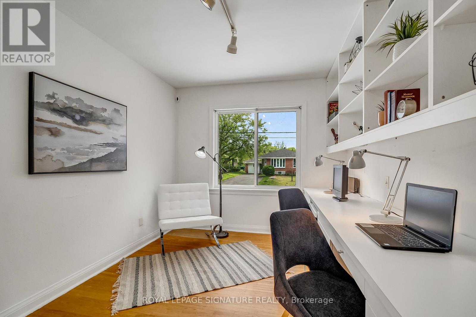 96 ELVASTON DRIVE - 26