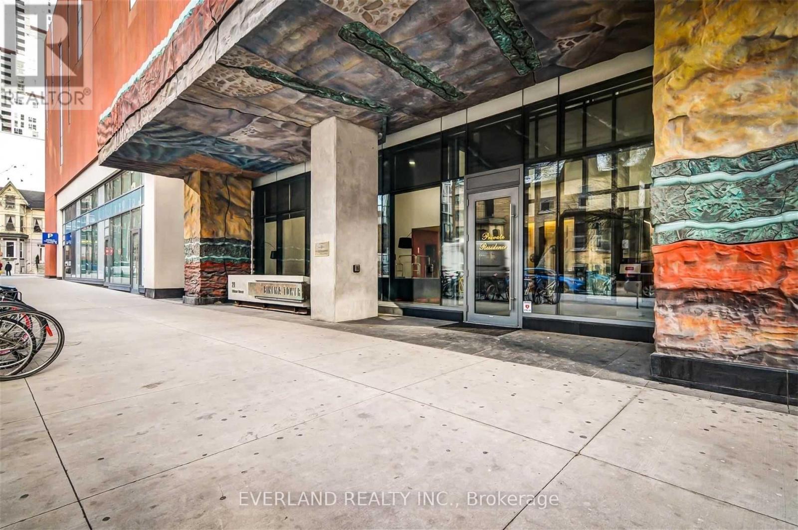 Listing photo of 4001 - 21 WIDMER STREET
