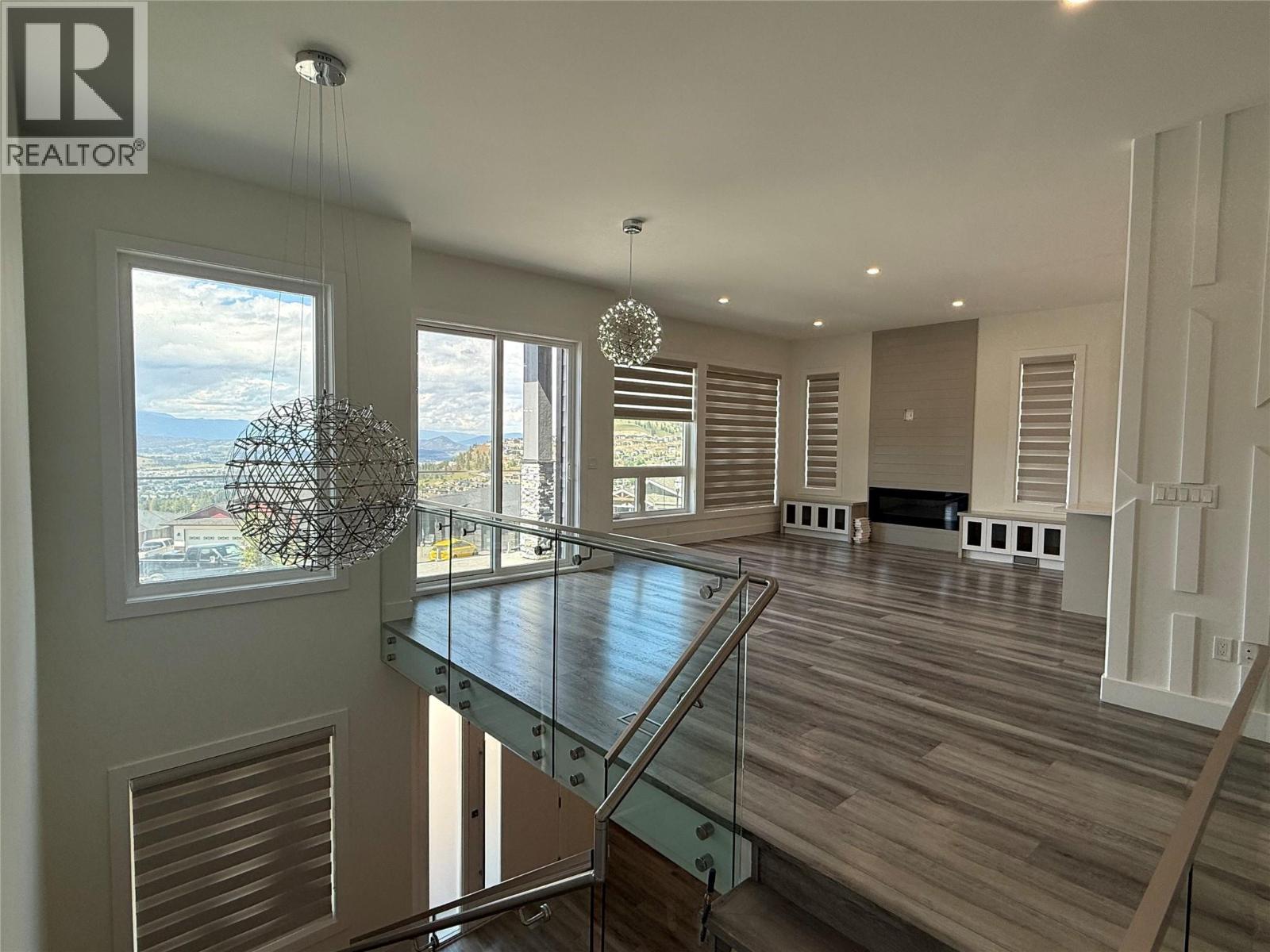 2231 Lavetta Drive - photo 2