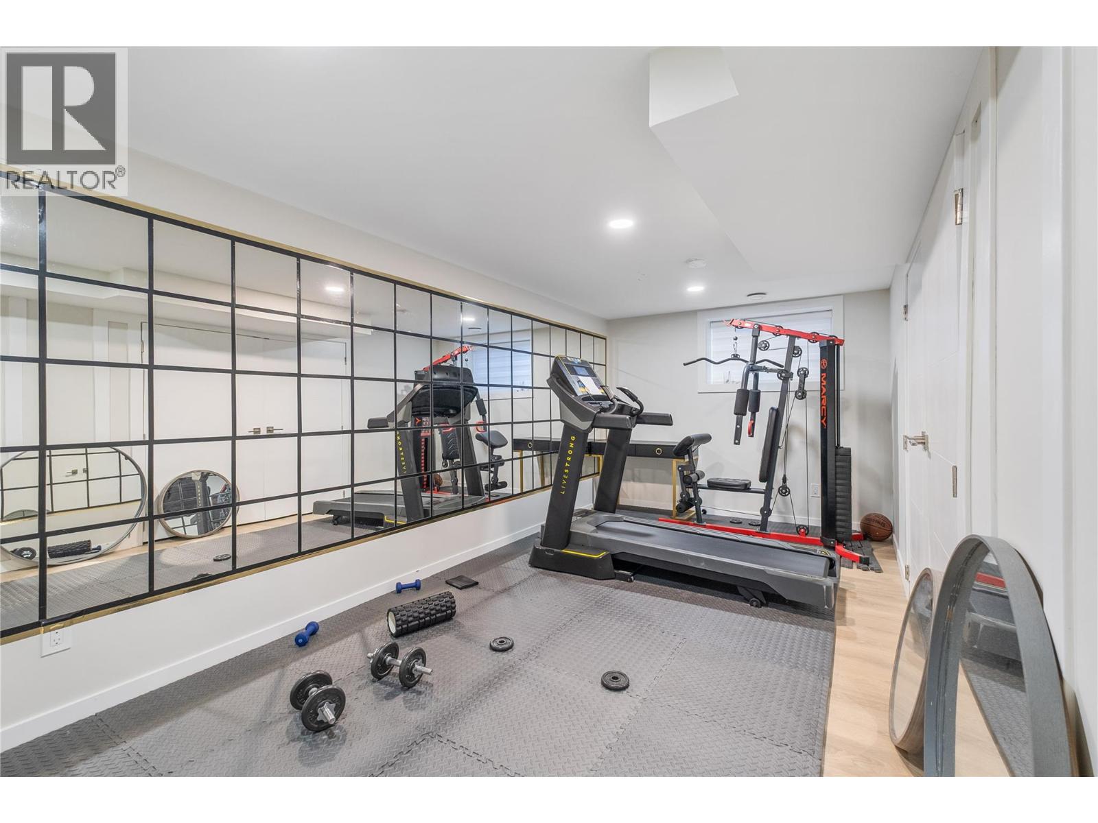  1291 Mountainview Street, Kelowna