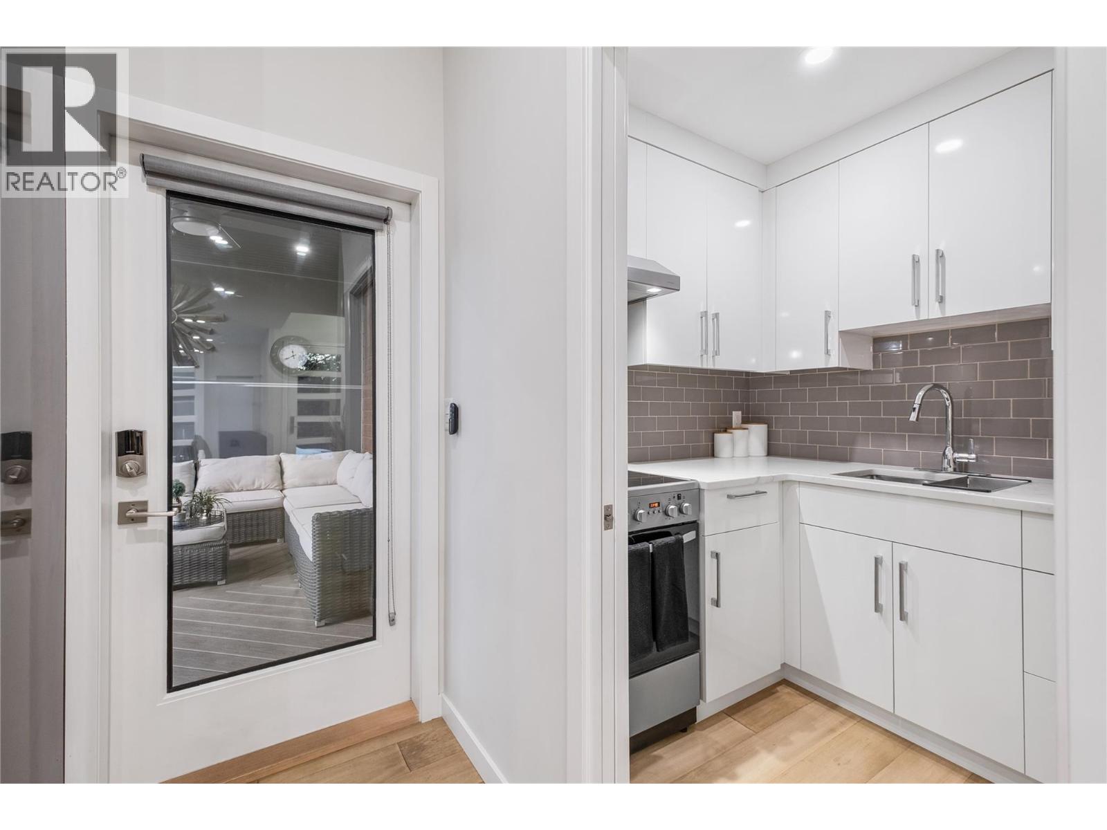  1291 Mountainview Street, Kelowna