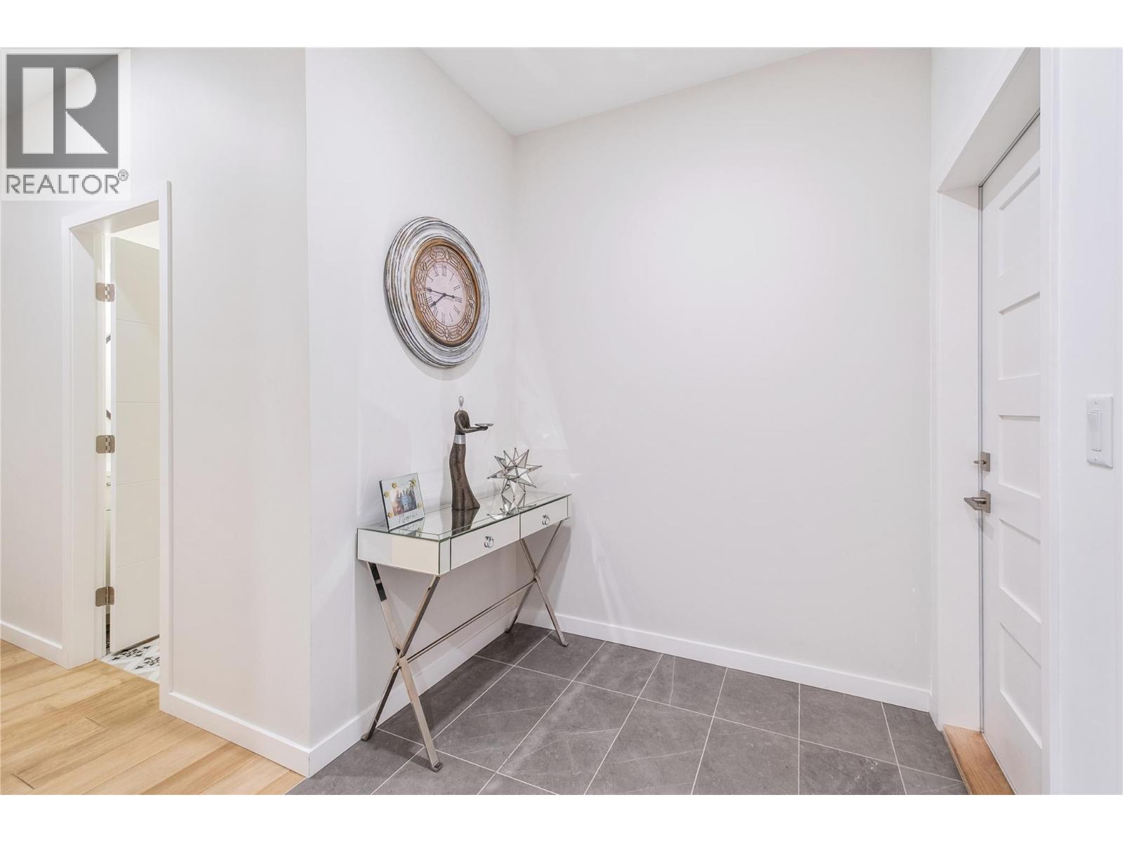  1291 Mountainview Street, Kelowna