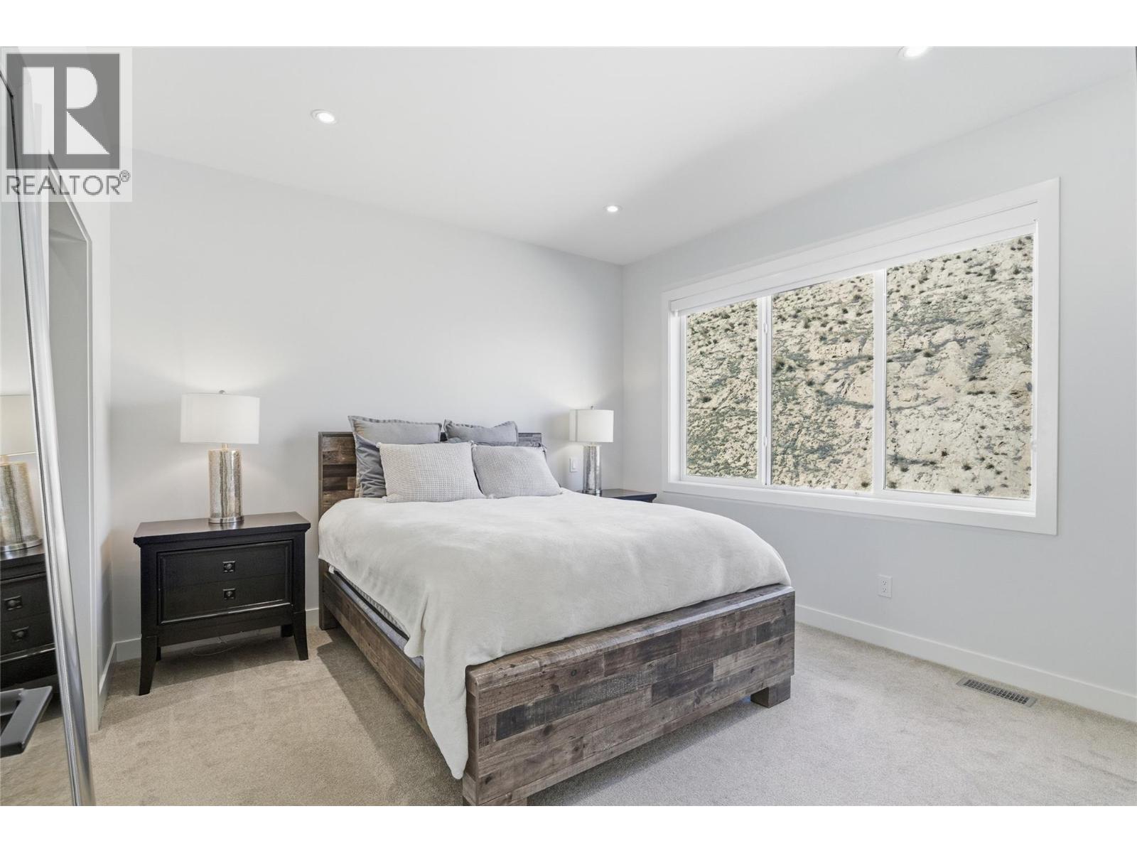 122 RIVER GATE Drive - 31