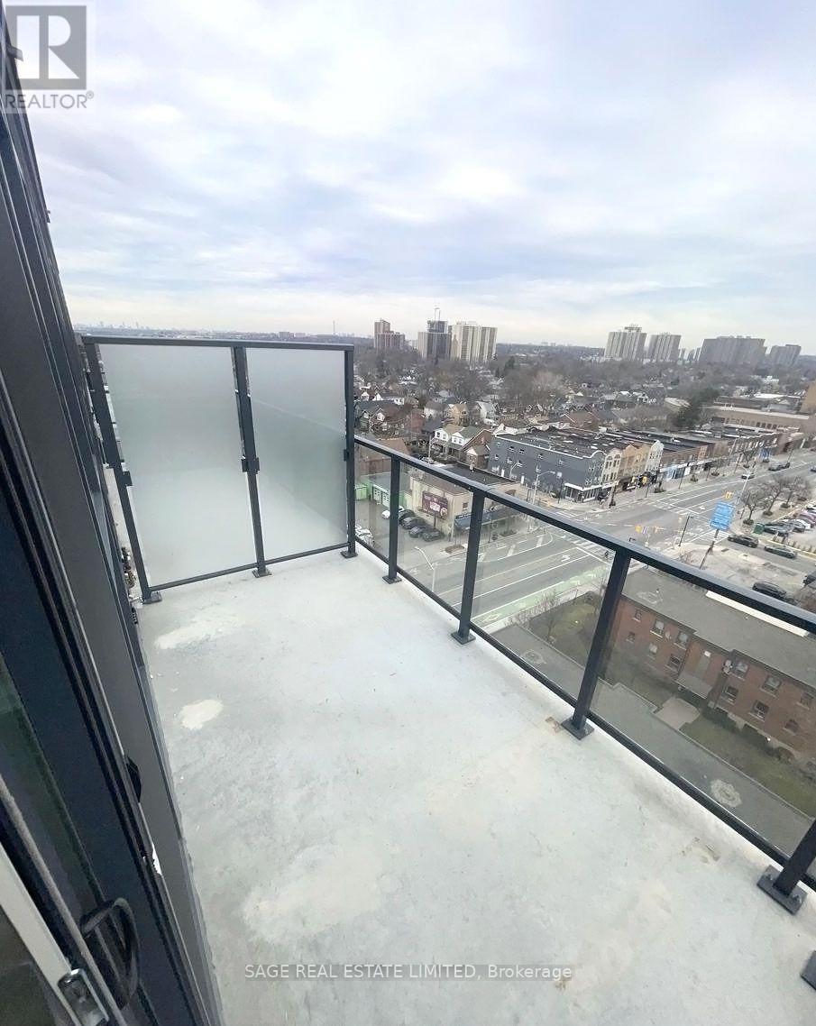 #1006 2369 DANFORTH AVENUE - 21