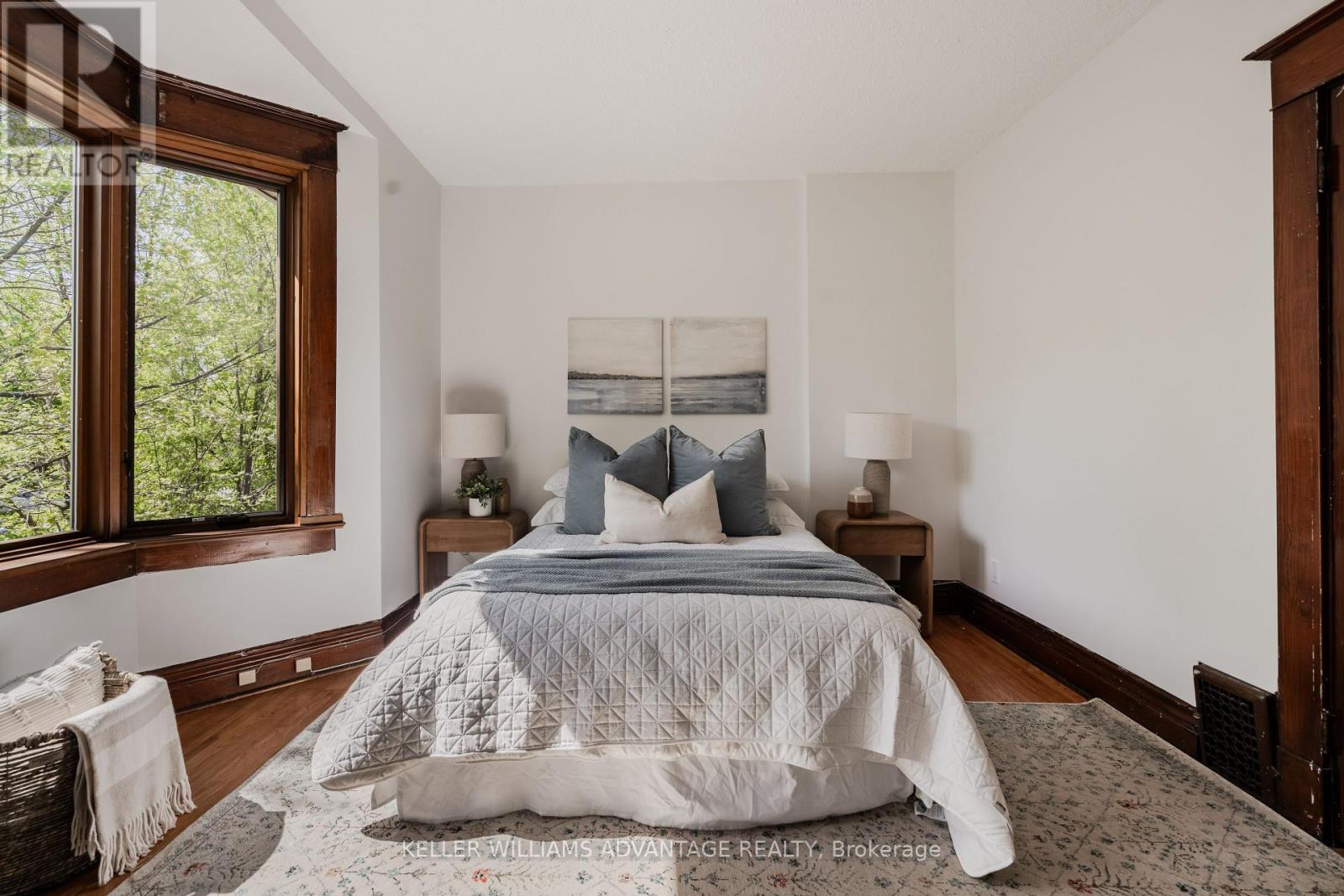 111 RAINSFORD ROAD - 17