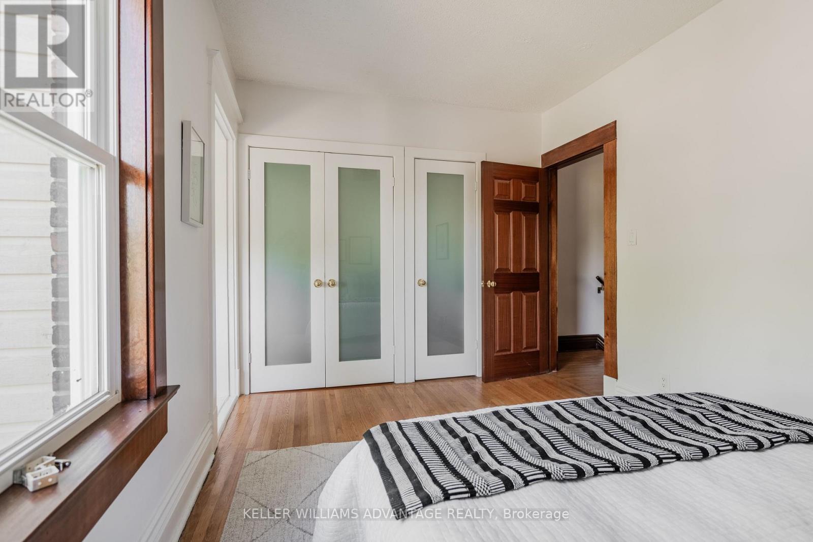 111 RAINSFORD ROAD - 21