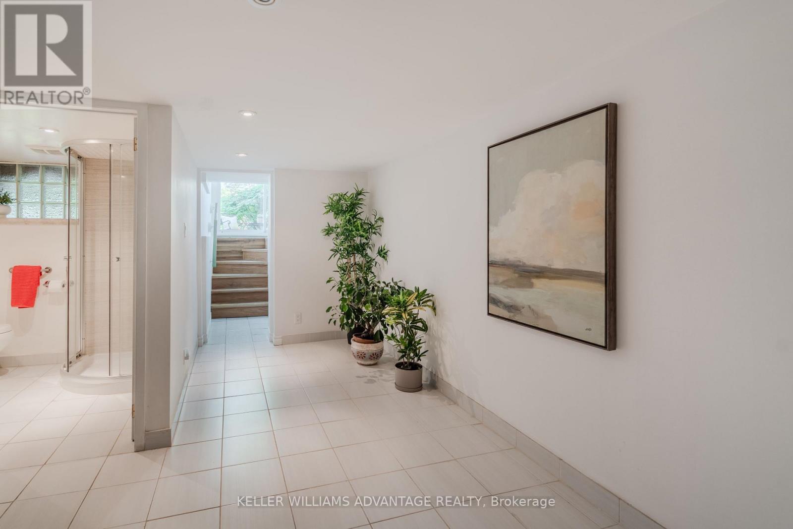 111 RAINSFORD ROAD - 27