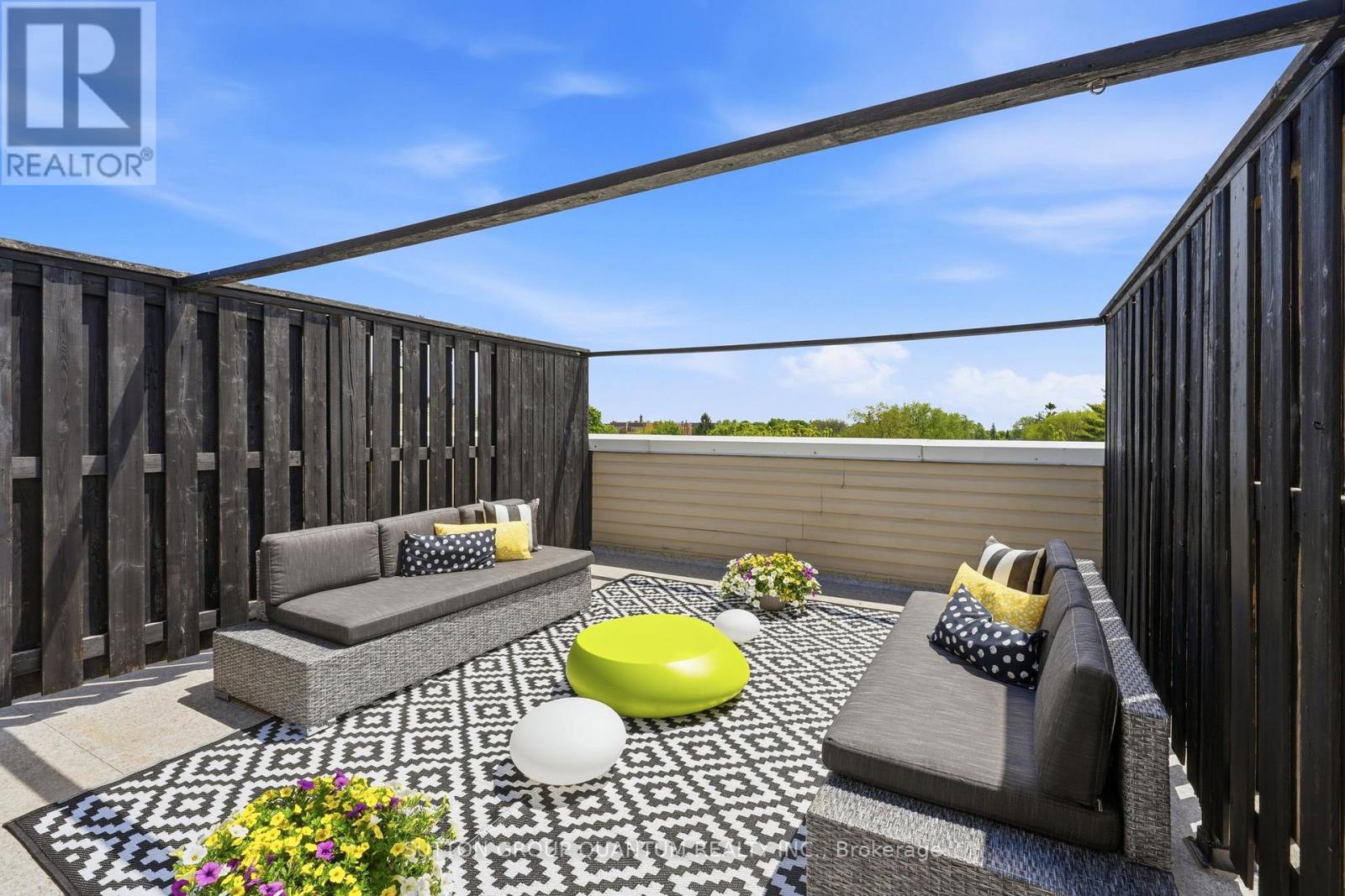 2268 GERRARD STREET E - 26