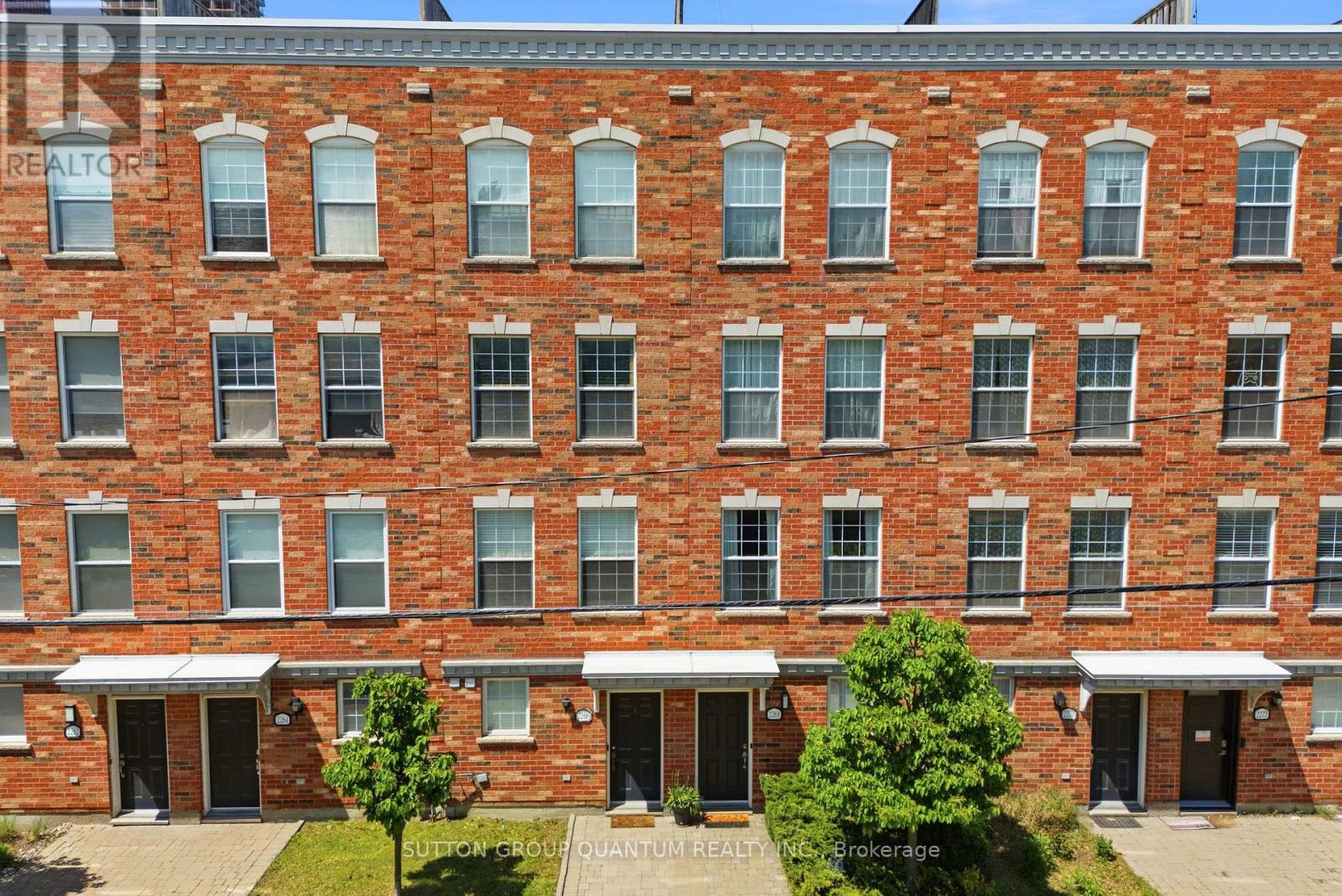 2268 GERRARD STREET E - 27