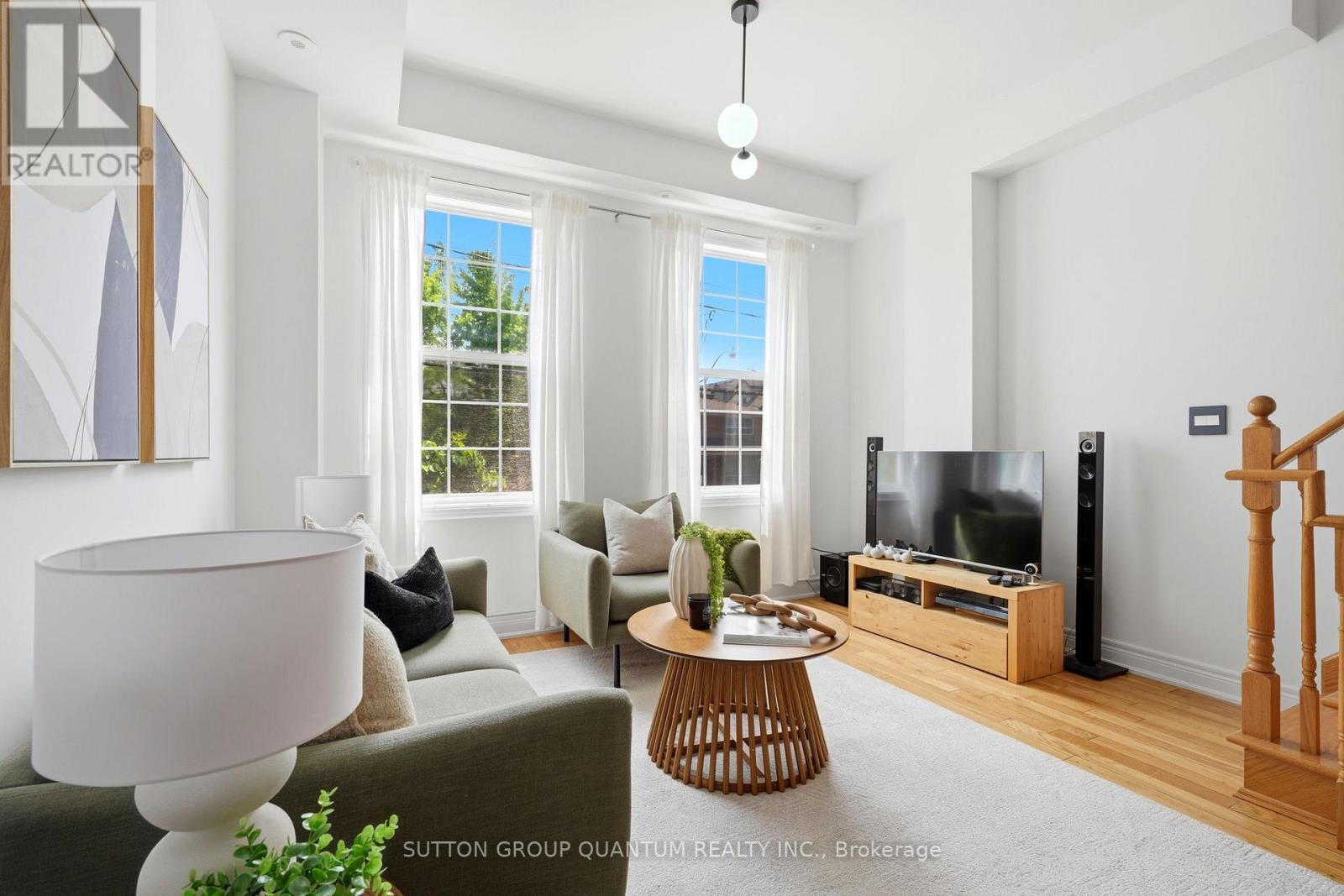 2268 GERRARD STREET E - 5