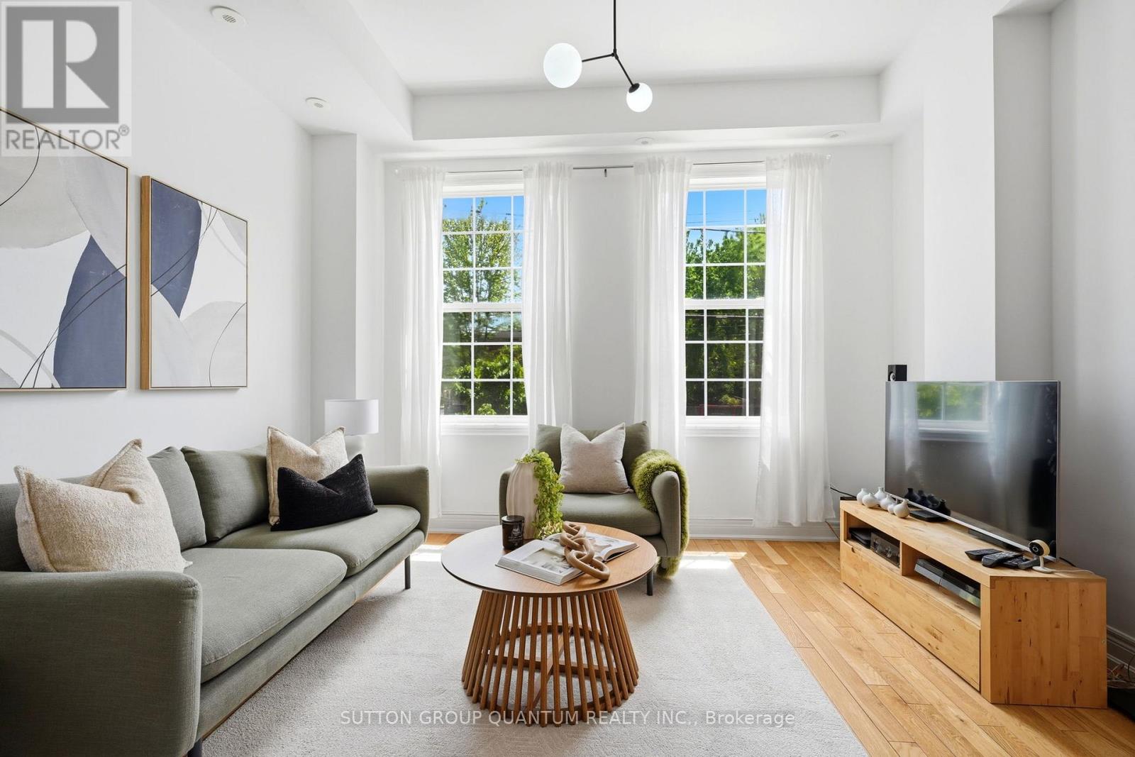2268 GERRARD STREET E - 6