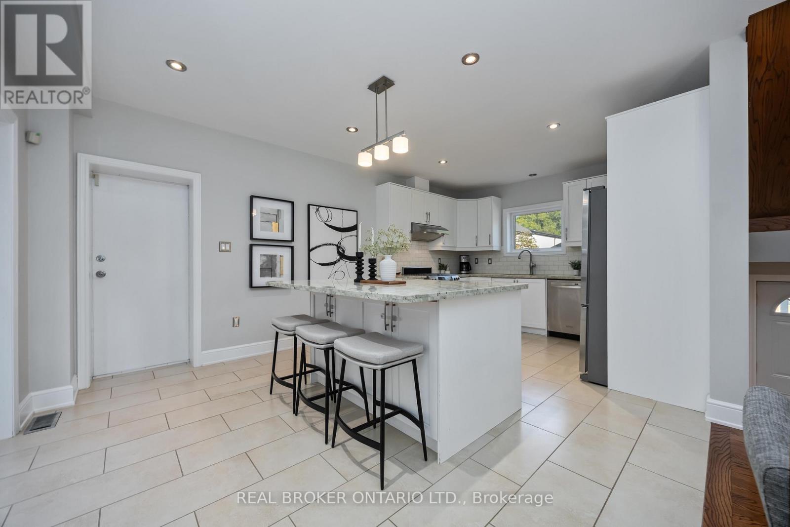 122 CEDARCREST BOULEVARD - 10