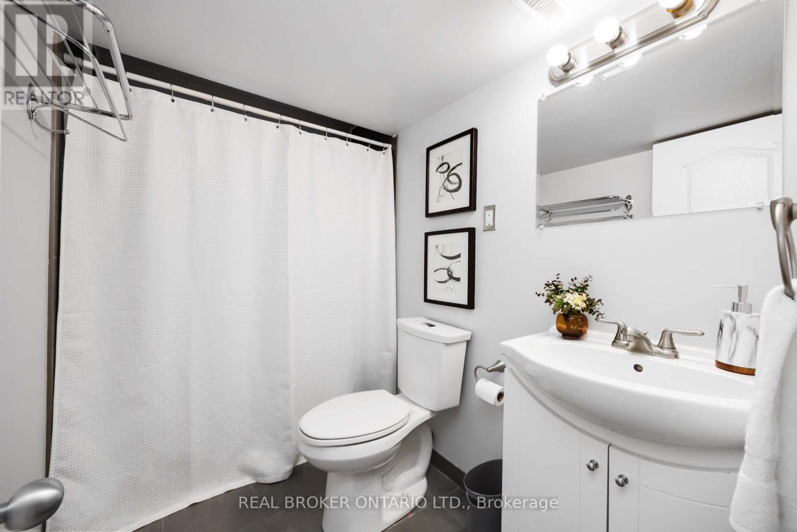 122 CEDARCREST BOULEVARD - 31