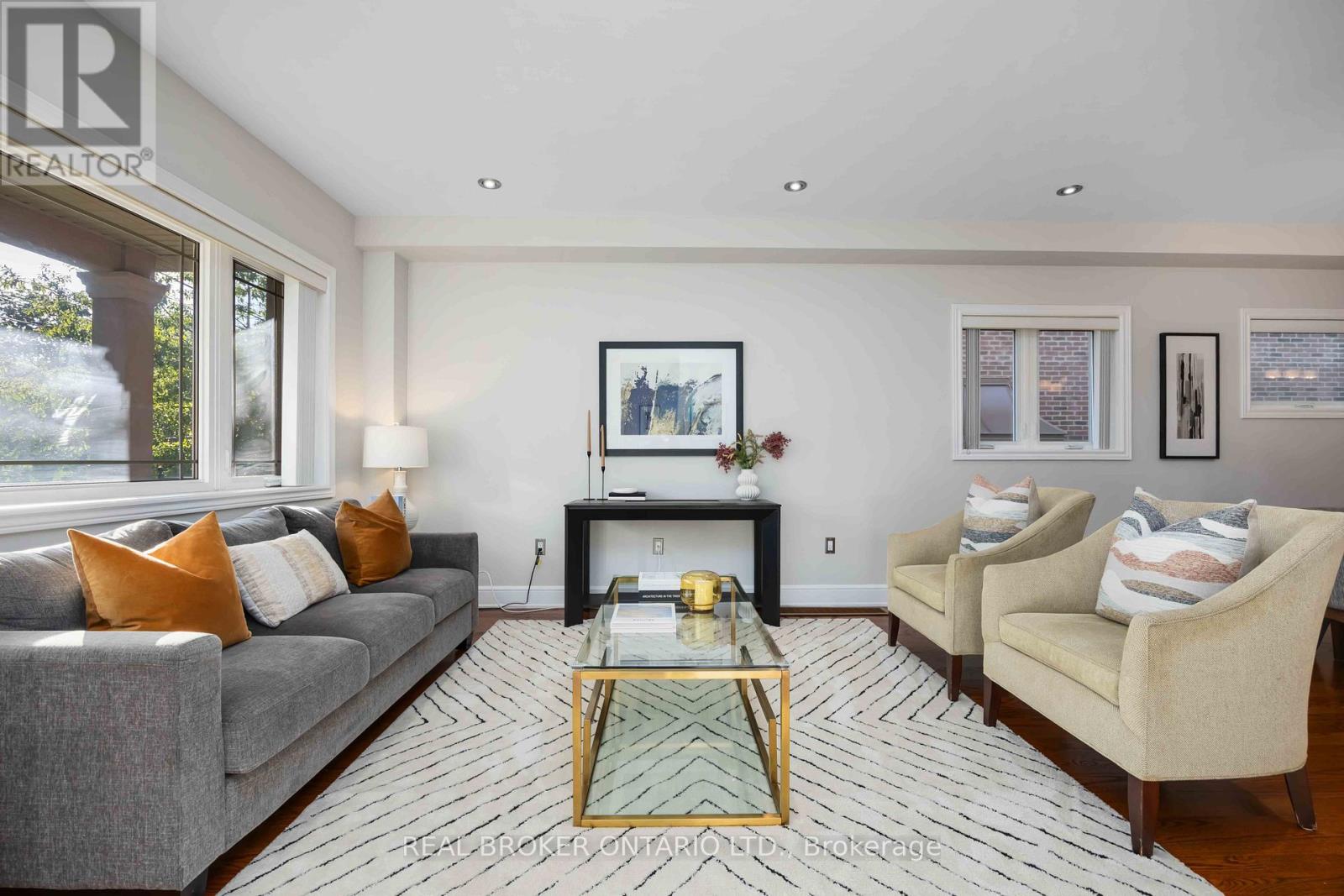 122 CEDARCREST BOULEVARD - 4
