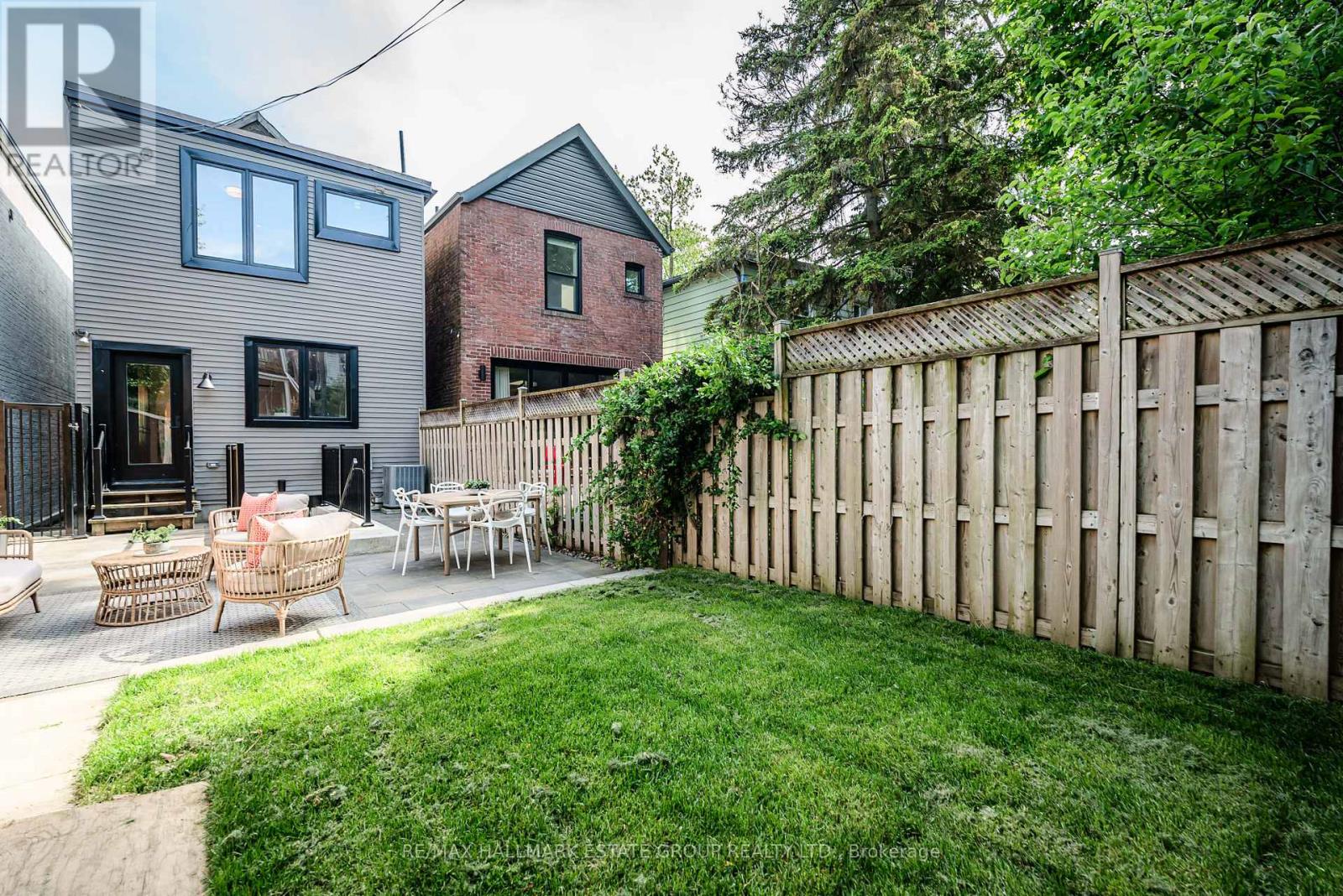 54 SPROAT AVENUE - 48