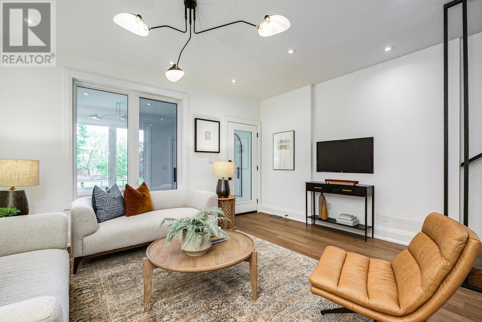 54 SPROAT AVENUE - 7
