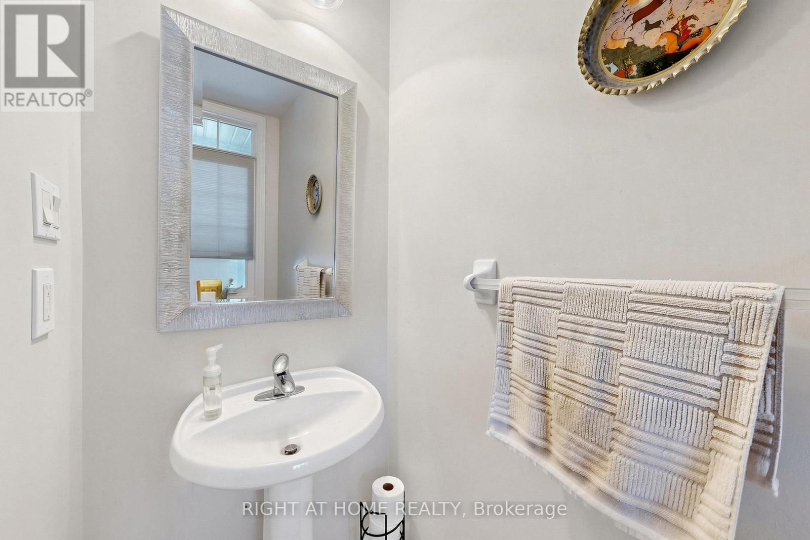 53 CAMEO DRIVE - 14