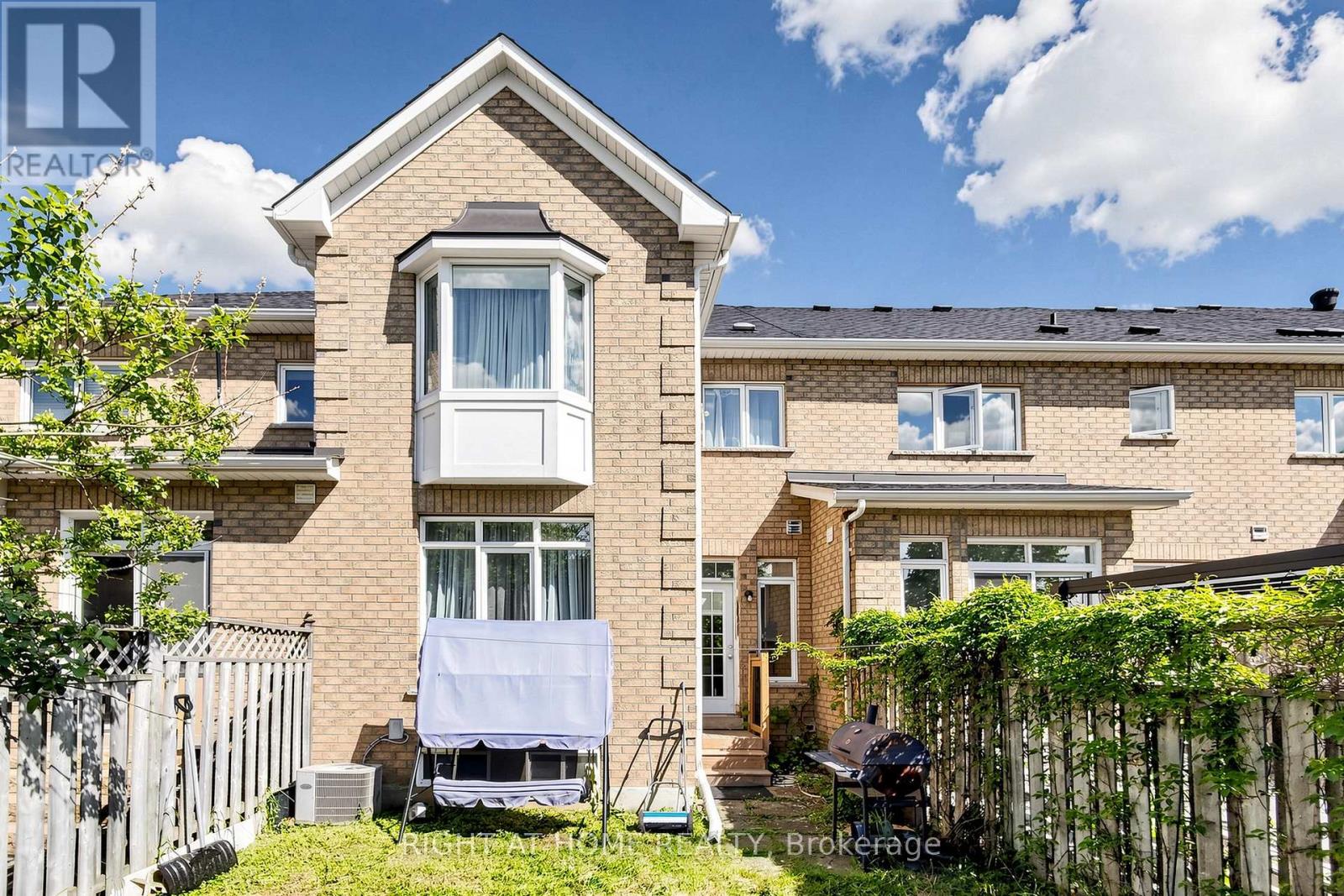 53 CAMEO DRIVE - 29
