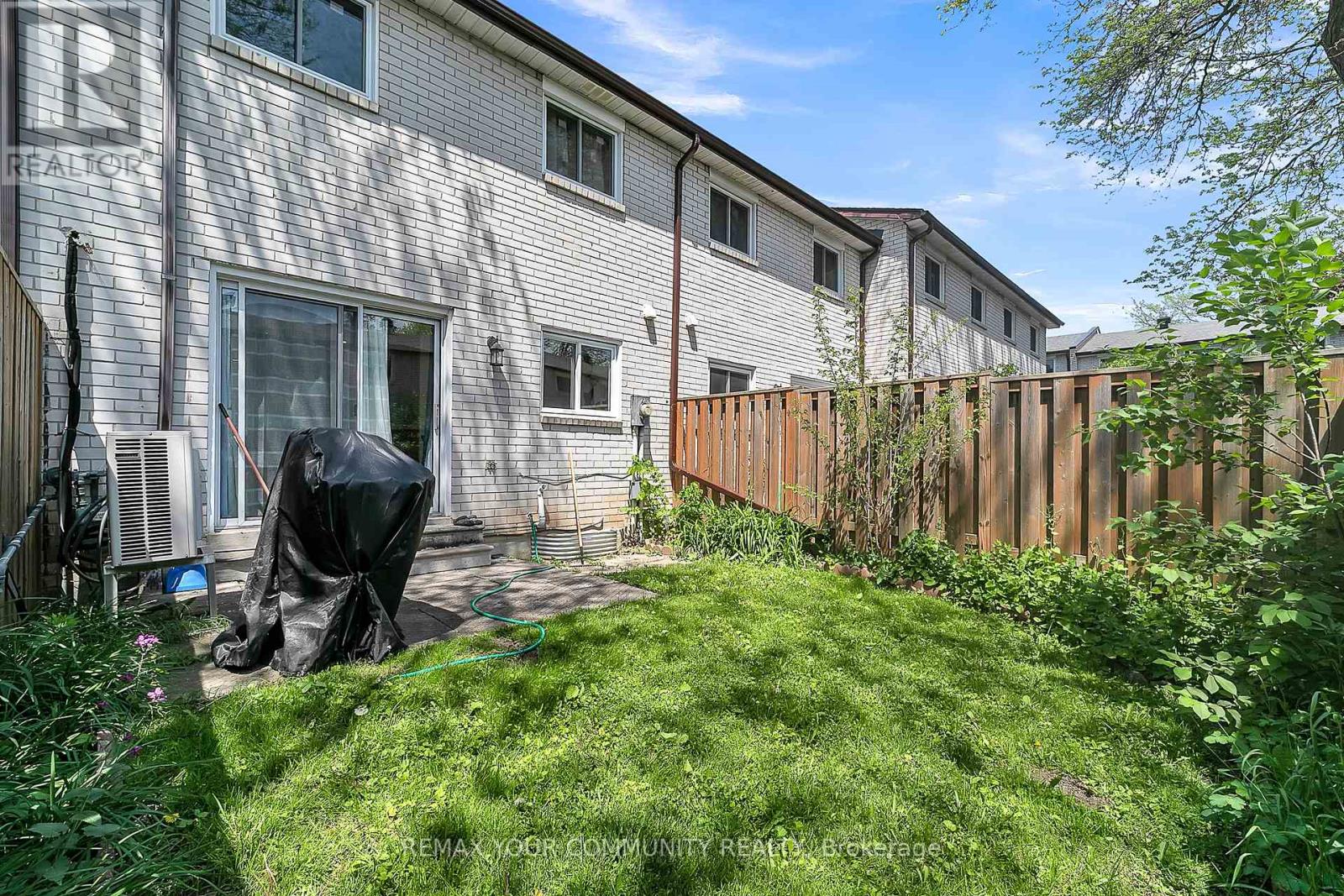 23 BOWMAN WAY - 18