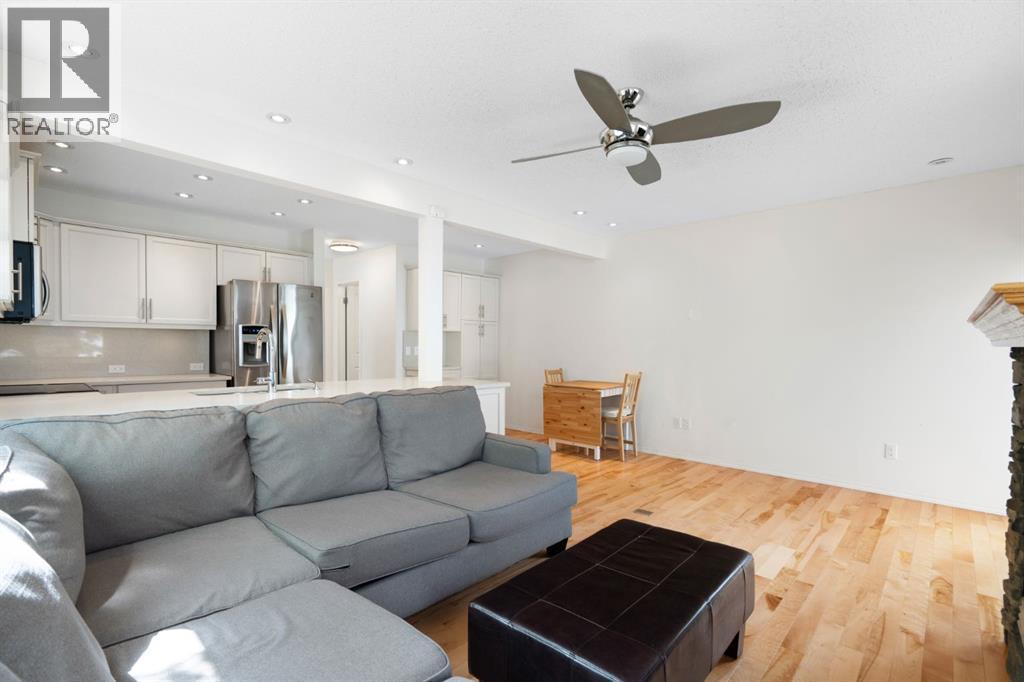 10 Eversyde Court SW - 12