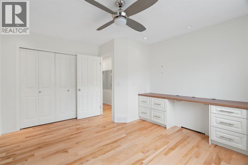 10 Eversyde Court SW - 17