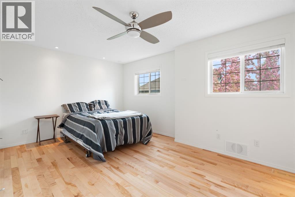 10 Eversyde Court SW - 23