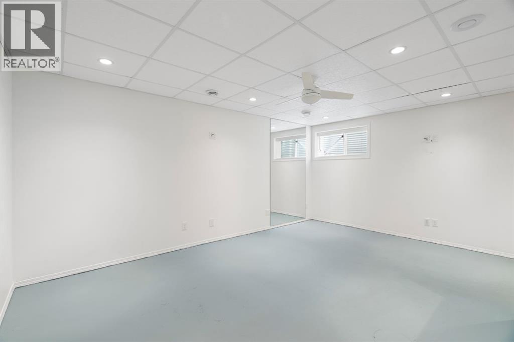 10 Eversyde Court SW - 30