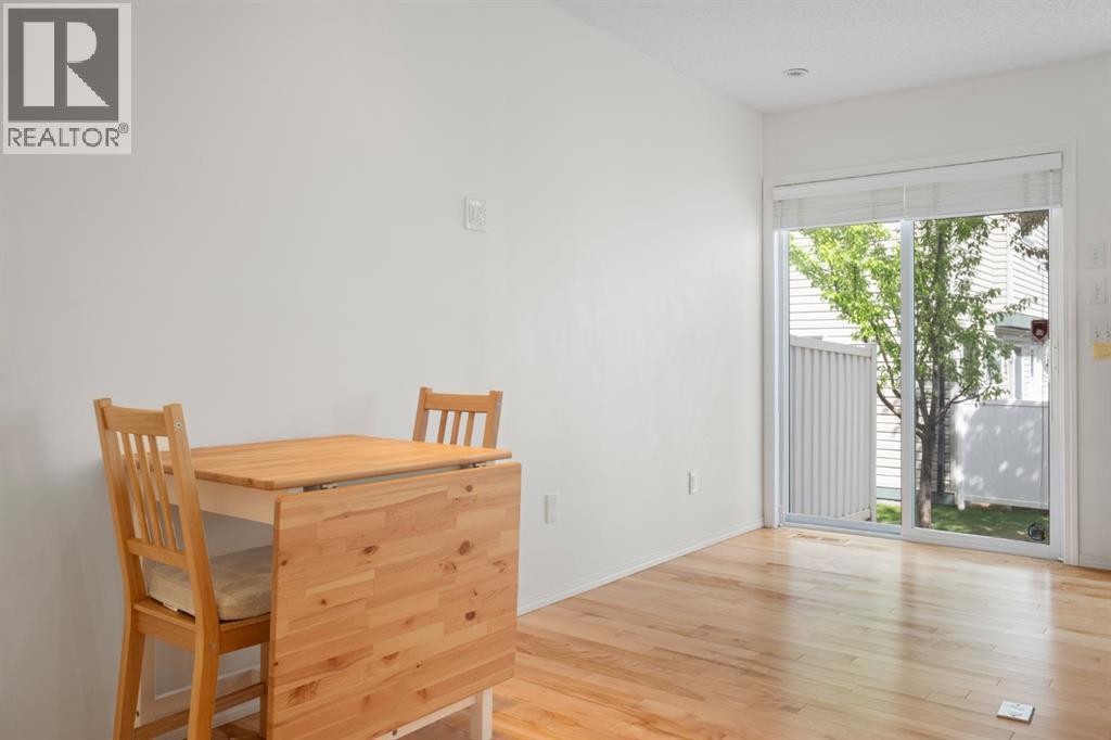 10 Eversyde Court SW - 8