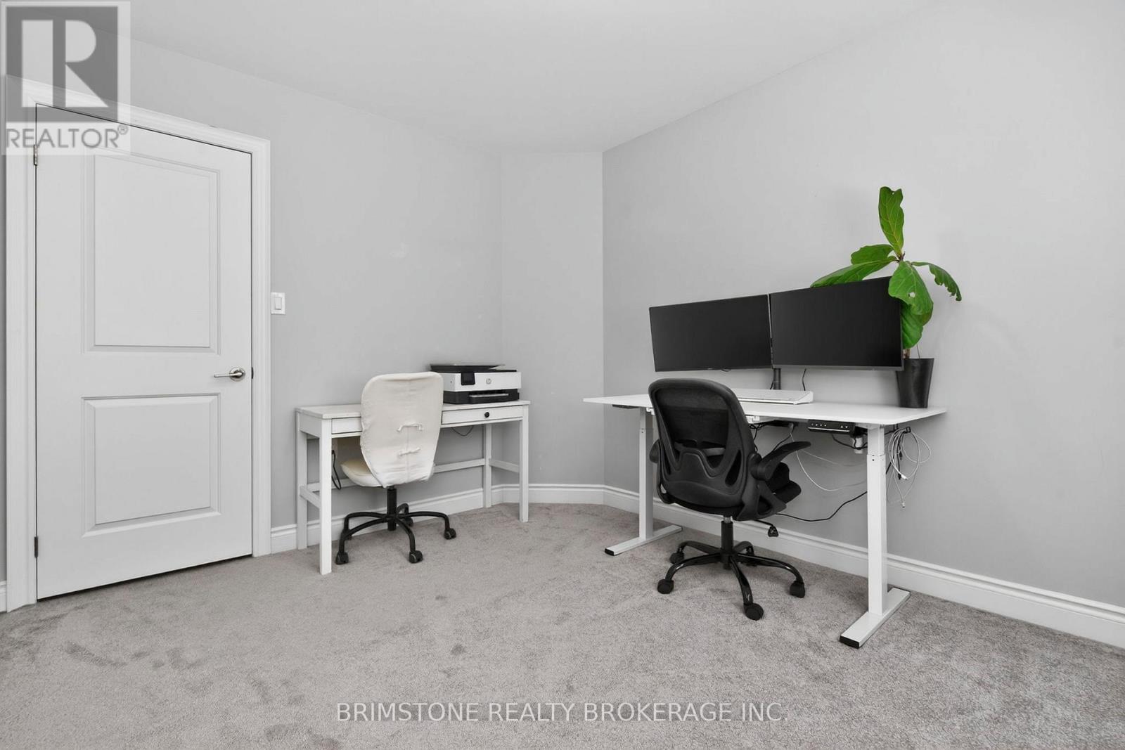 15 LOWRY COURT - 21