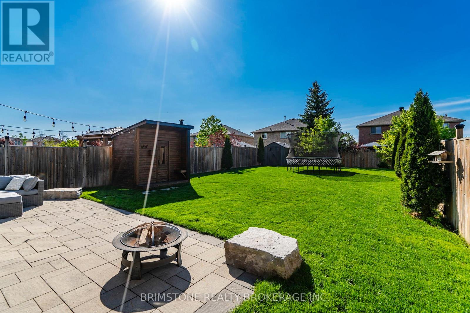 15 LOWRY COURT - 33