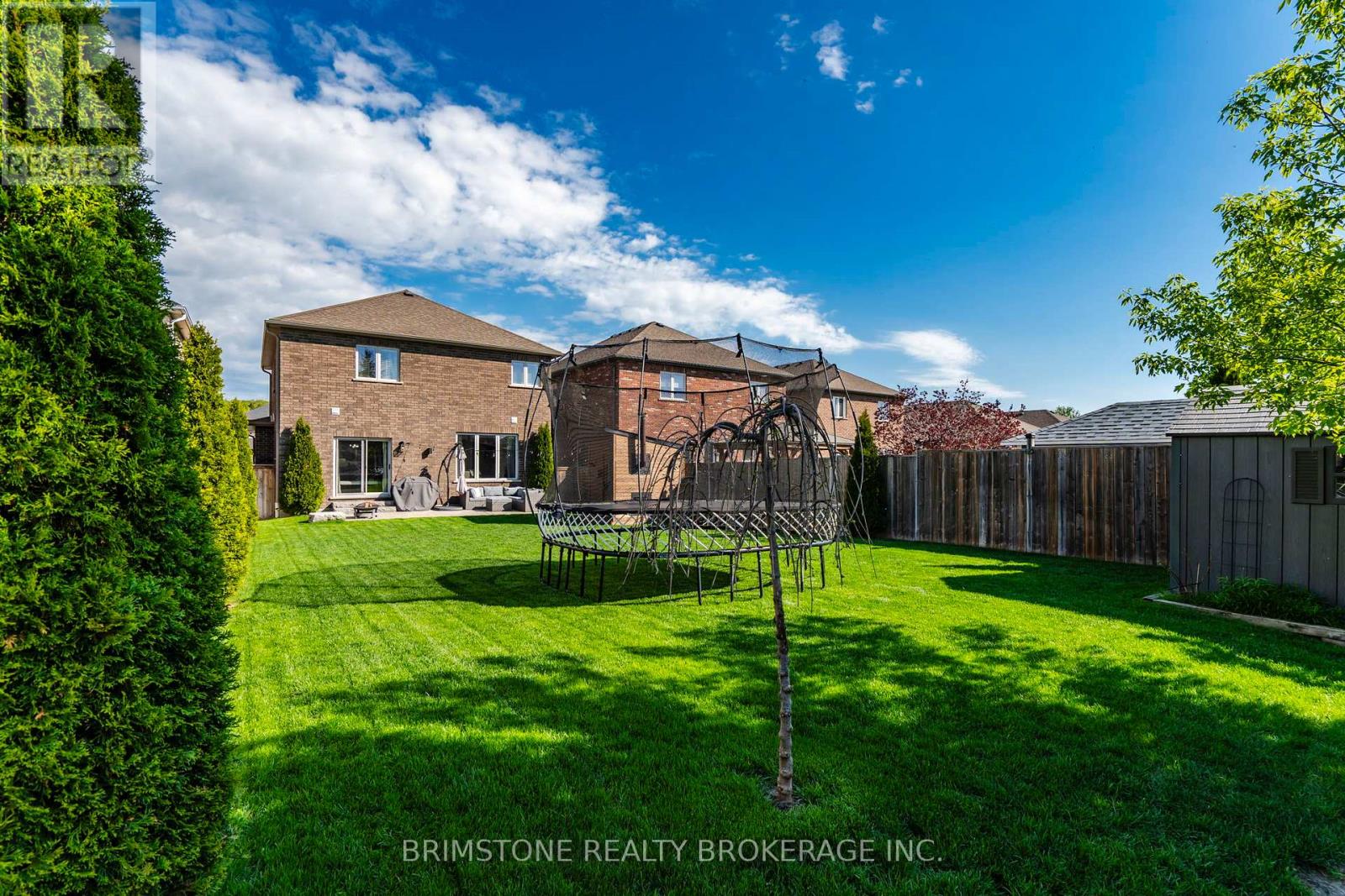 15 LOWRY COURT - 36