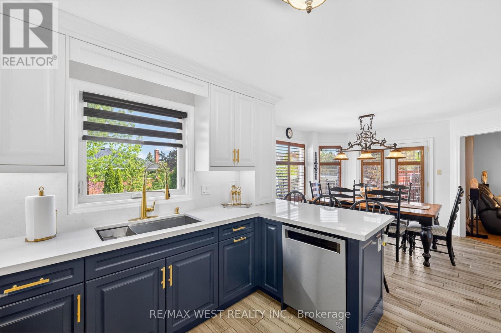 27 GOLDEN MEADOW ROAD - 15