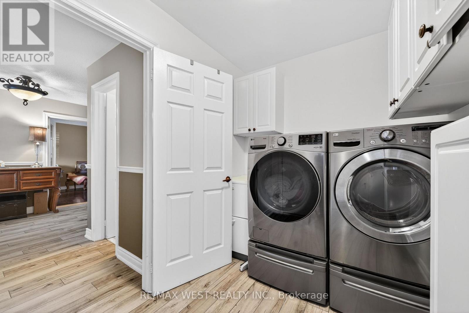 27 GOLDEN MEADOW ROAD - 25