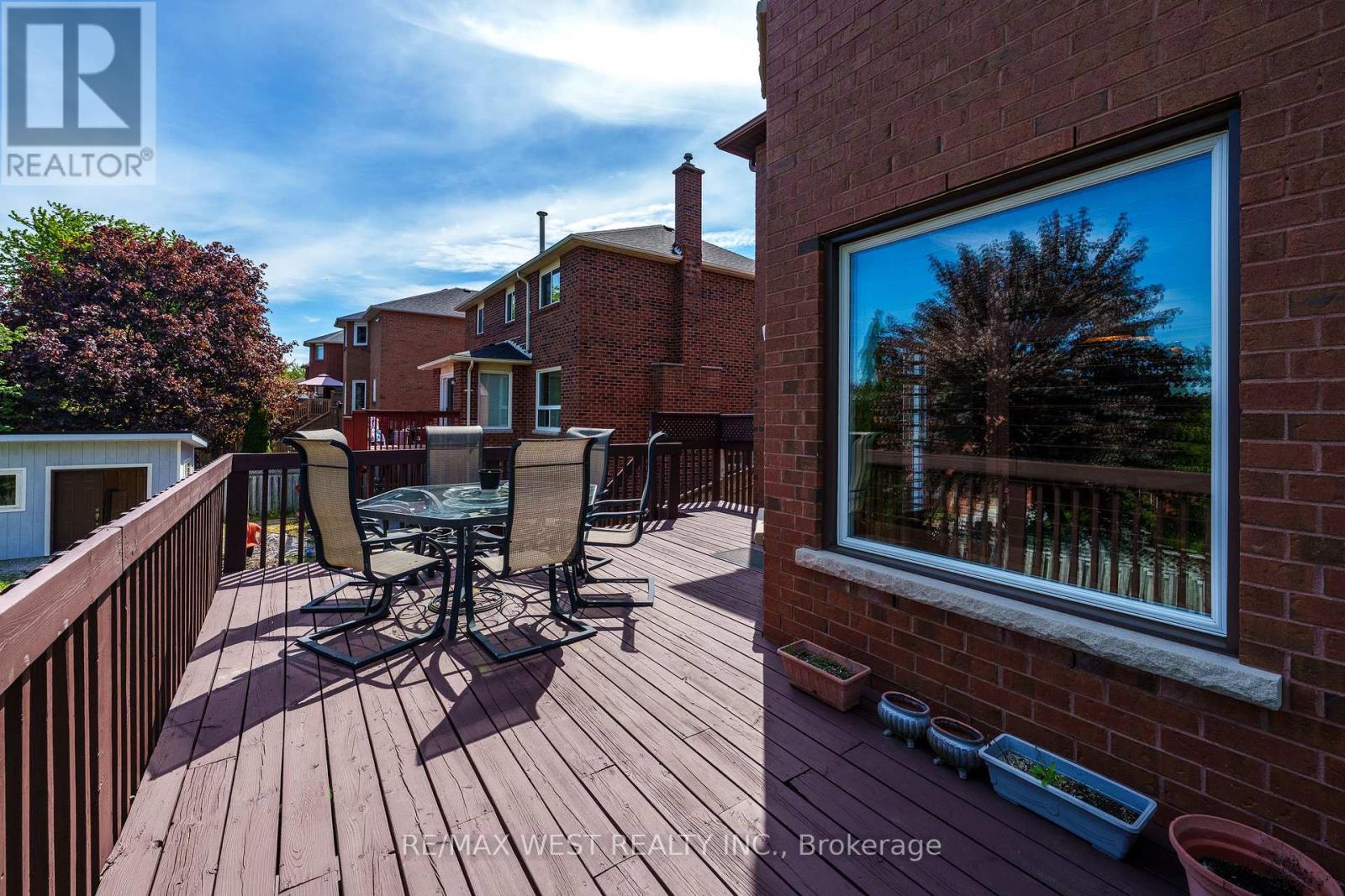 27 GOLDEN MEADOW ROAD - 50