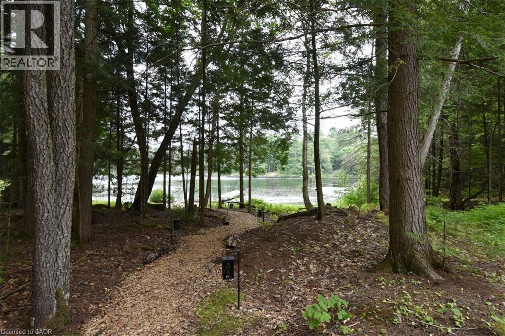 1417 DICKIE LAKE Road - 41