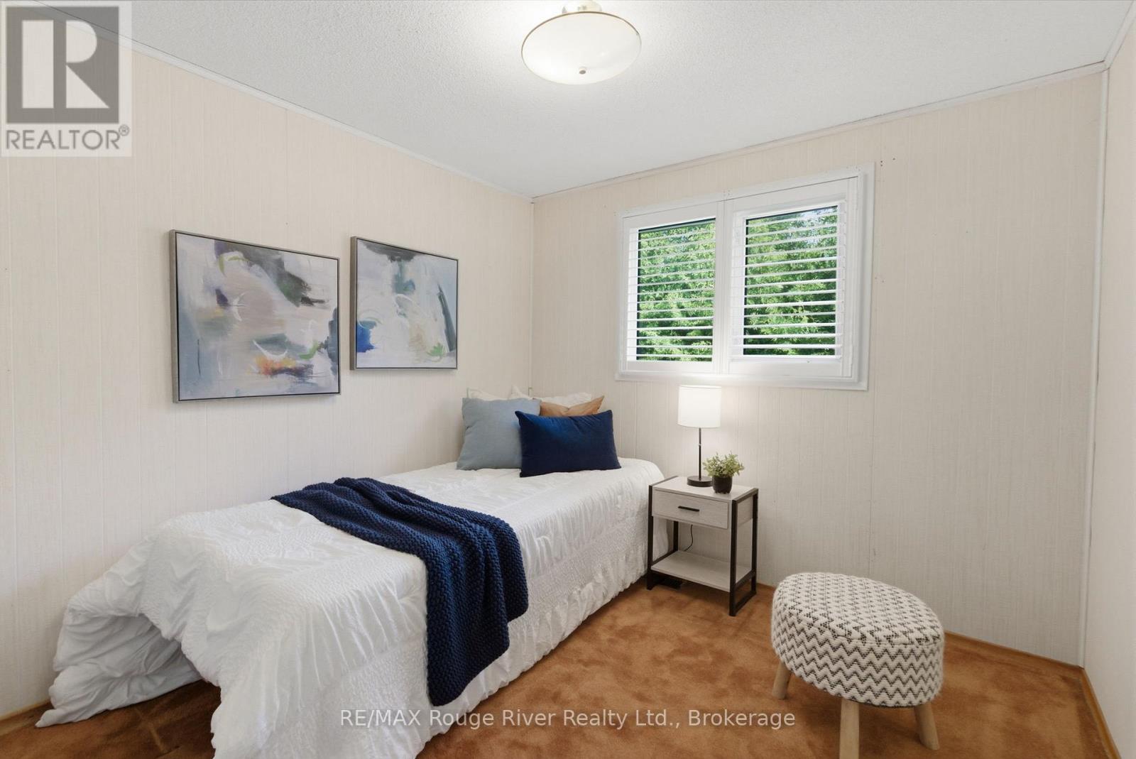 18 STRATHY ROAD - 22