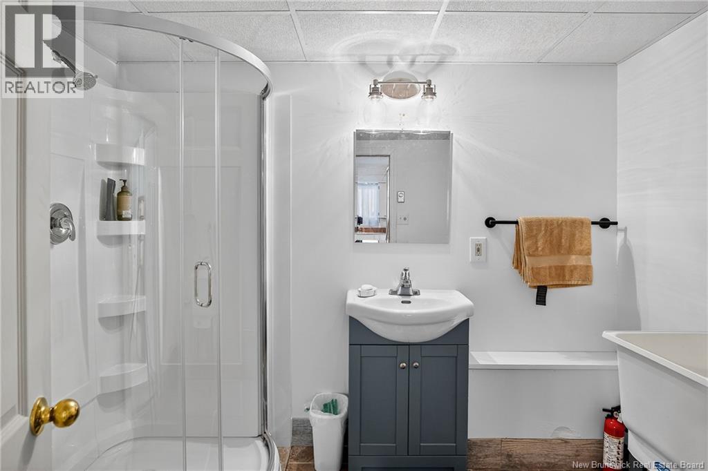 38 FERN Avenue - 16