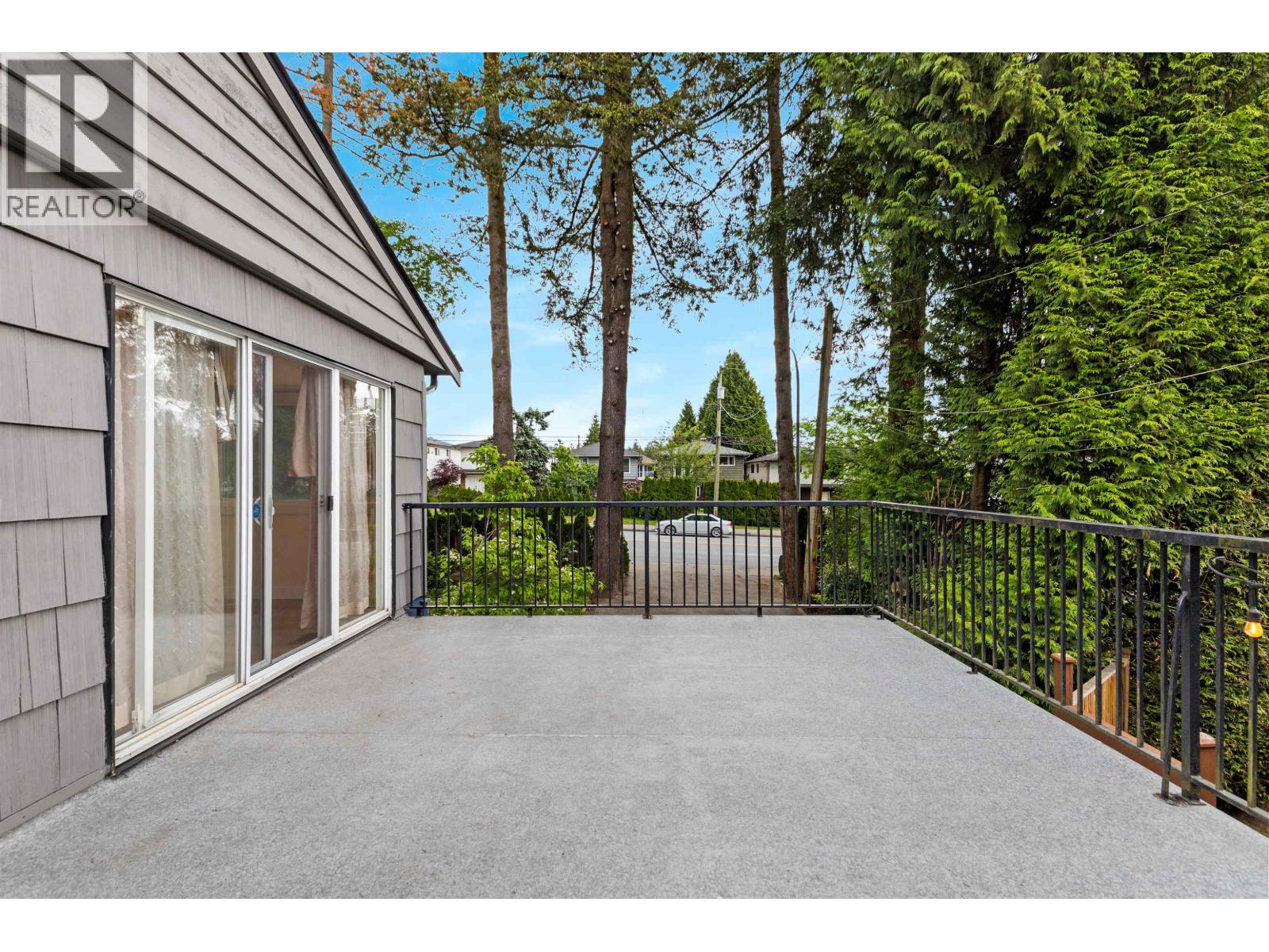 5 Bed, 2 Bath House for Sale in Port Coquitlam – 3755 COAST MERIDIAN ROAD, Port Coquitlam - Image 24
