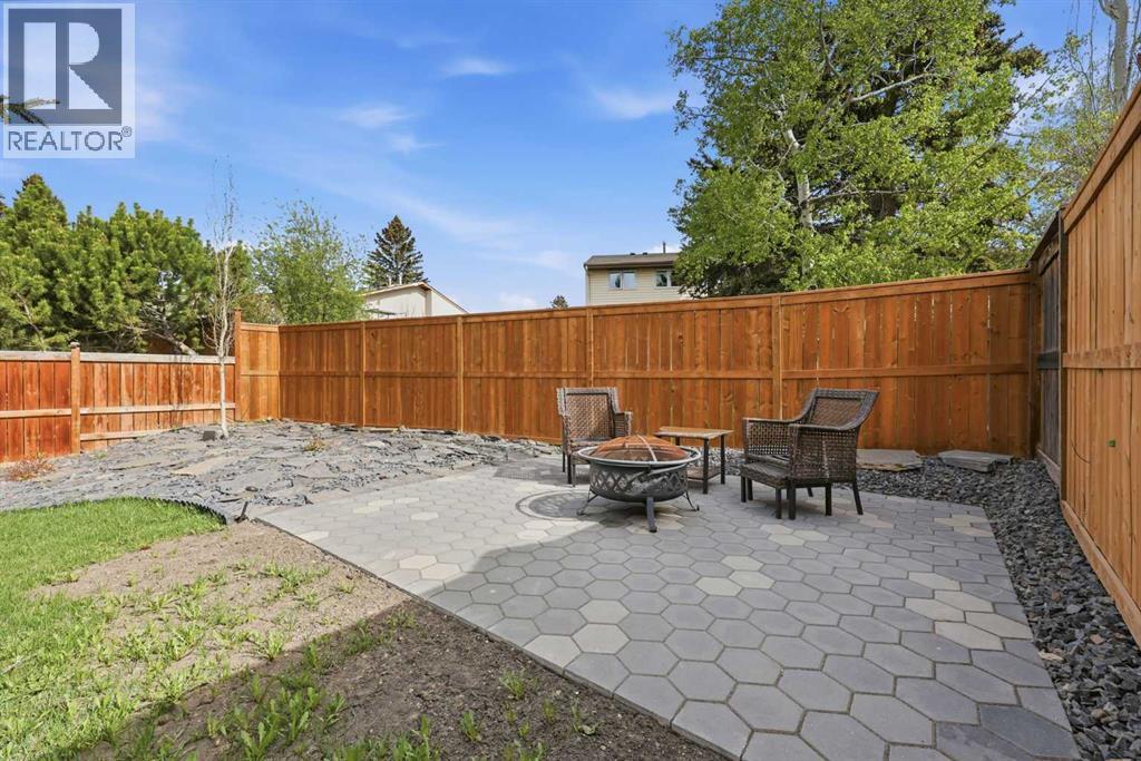 160 Silvergrove Hill NW - 35